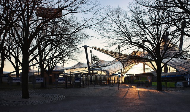 进攻策略不 进攻策略不